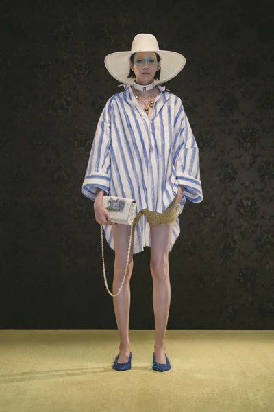 Look 7